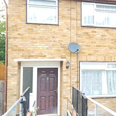 61 Baker Street Apartment Luton  Exterior photo