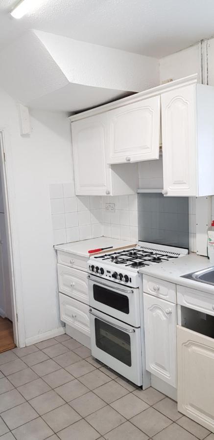 61 Baker Street Apartment Luton  Exterior photo